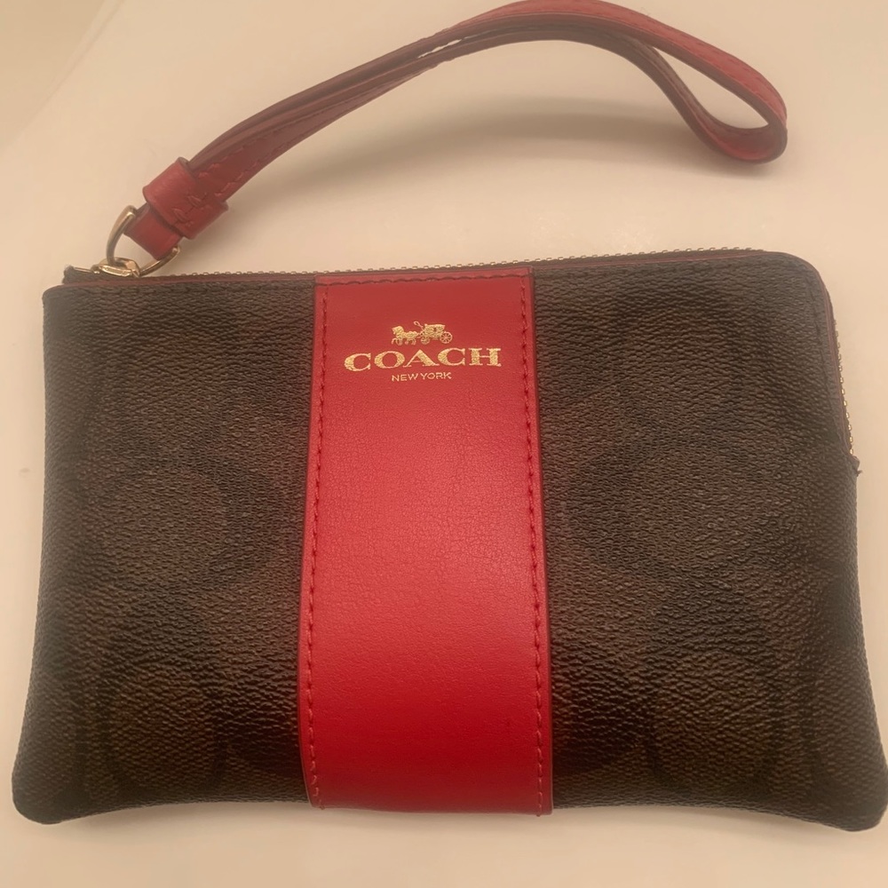 Woman’s Coach wallet